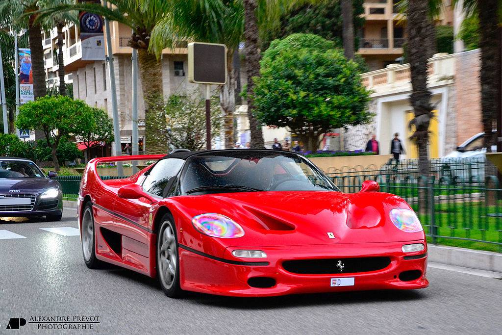 Assurance pas chère Ferrari F50 à Marseille